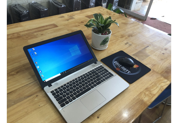 Asus X541UA Core i3 – 6100U