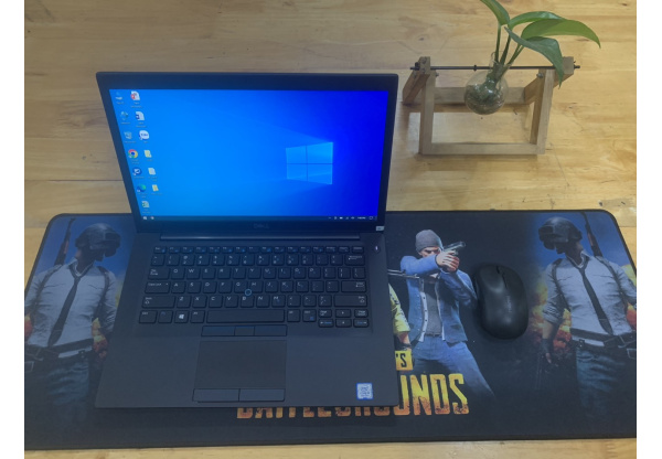 Dell Latitude E7470 