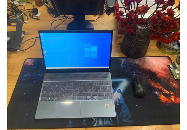 HP PAVILION 15-CS3060TX - I5 TH 10 