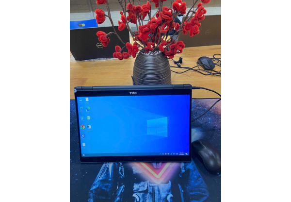 Dell Latitude 7390 2in1 Cảm ứng 