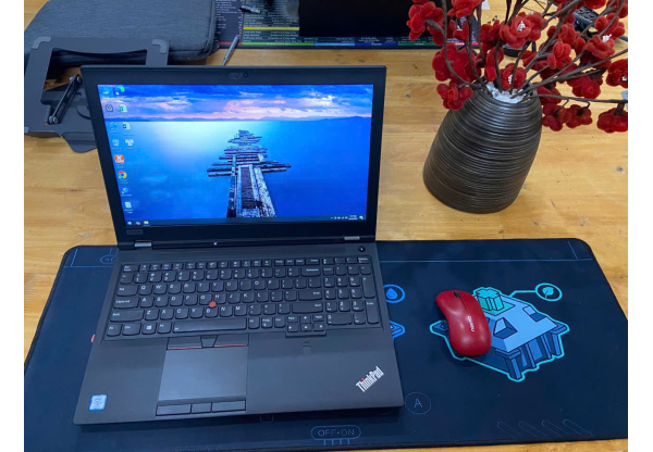 Lenovo Thinkpad P52 i7-8850H