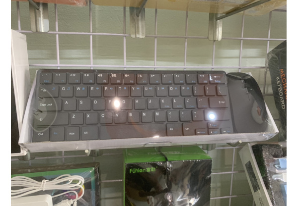 KM-911 Wireless Bluetooth Mini Keyboard