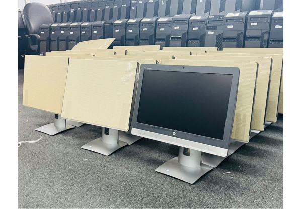 ALL IN ONE  HP ELITEONE 800 G2 