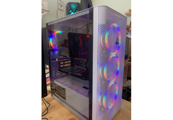 DUA XEON E5-2696 V2 / 32GB / 256GB - RX 580 8G 